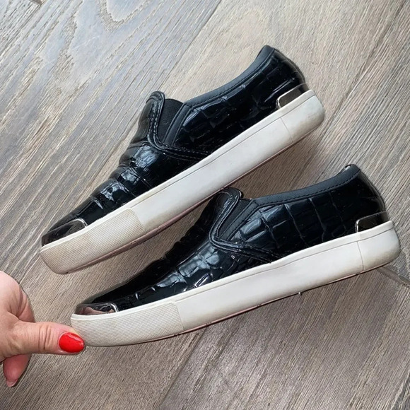 Ted Baker patent leather slip on sneakers - Picture 3 of 7